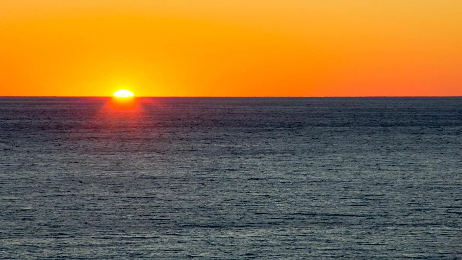 Beachfront Bliss Awaits: 2-Bed, 2-Bath Condo At Sterling Reef - Sleeps 6! Panama City Beach