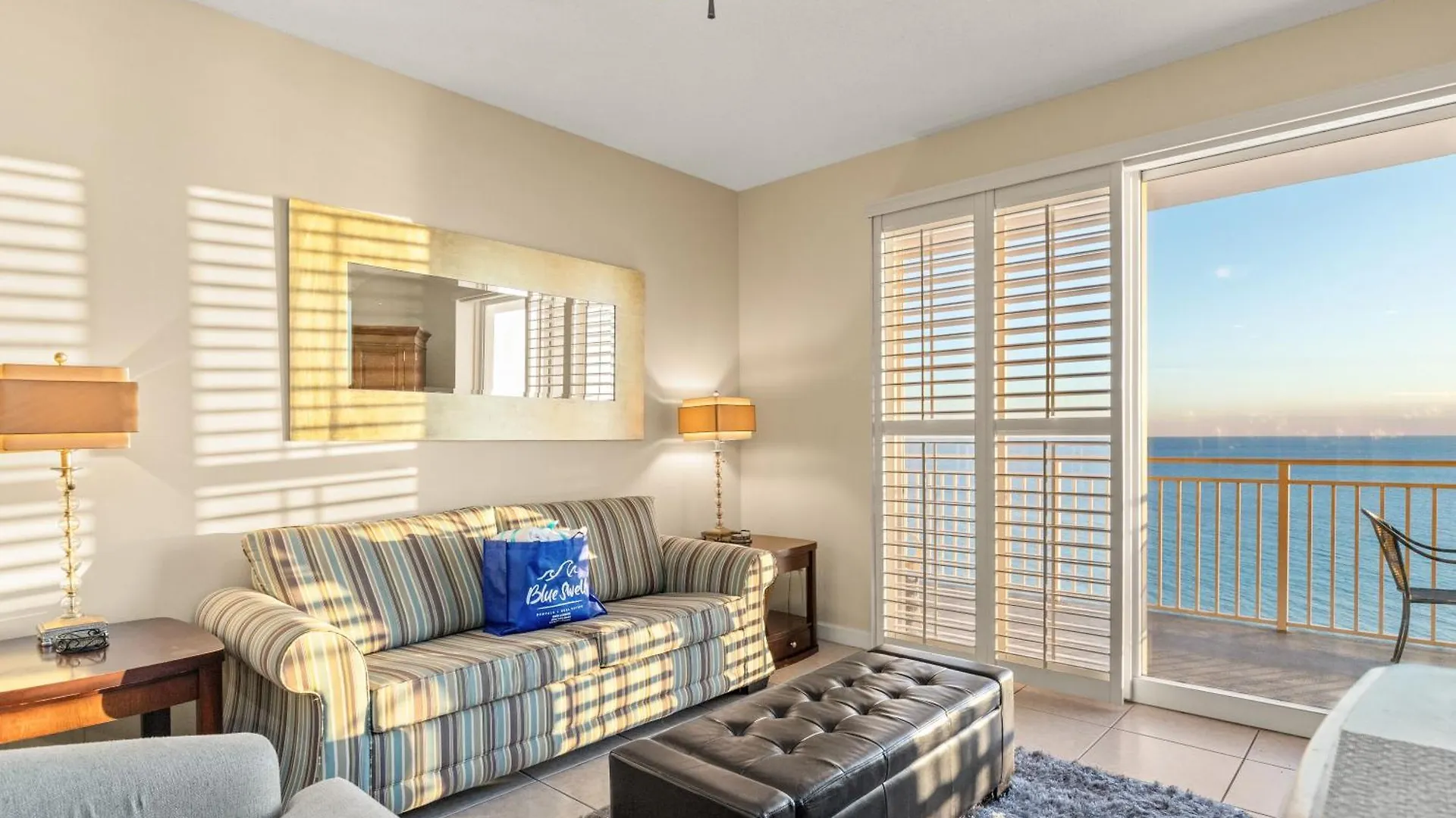 Holiday home Beachfront Bliss Awaits: 2-Bed, 2-Bath Condo At Sterling Reef - Sleeps 6! Panama City Beach