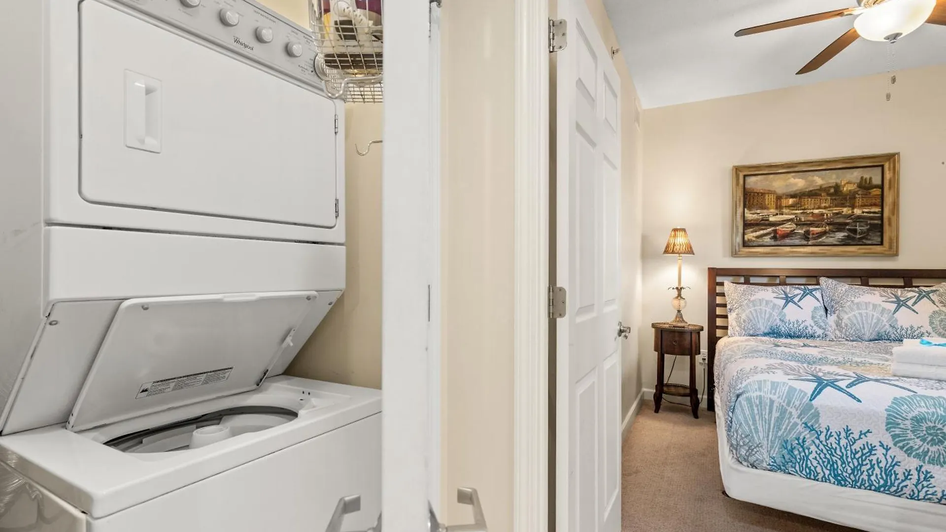Holiday home Beachfront Bliss Awaits: 2-Bed, 2-Bath Condo At Sterling Reef - Sleeps 6! Panama City Beach United States