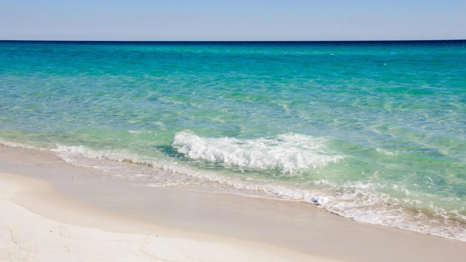 Beachfront Bliss Awaits: 2-Bed, 2-Bath Condo At Sterling Reef - Sleeps 6! Panama City Beach United States